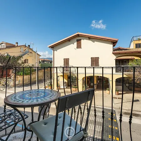 Casa Tulipano شقة بولا