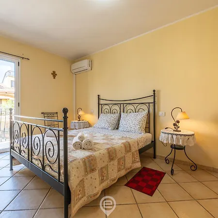 Casa Tulipano بولا